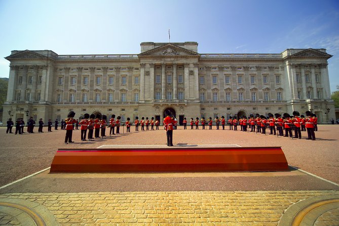 London Full Day Sightseeing Tour with London Eye - Buckingham Palace and the guard ceremony