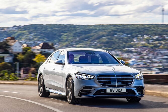London Heathrow Airport (LHR) to Lincolnshire Luxury Transfers - Meet Your Chauffeur at Heathrow Arrivals