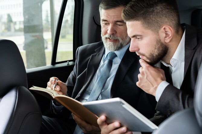 London Heathrow Airport (LHR) to Lincolnshire Luxury Transfers - The Driver Makes the Difference