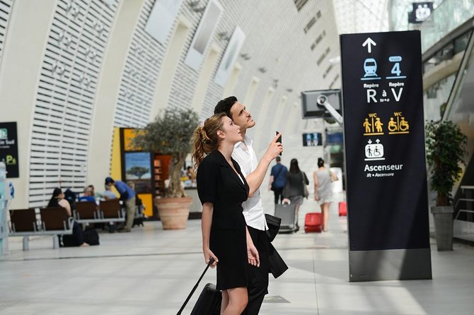 London Heathrow Airport Transfer - Where you should be cautious