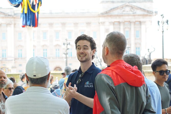 London: Landmarks Walking Tour & Harry Potter Walking Tour - Trafalgar Square to Westminster’s grand landmarks
