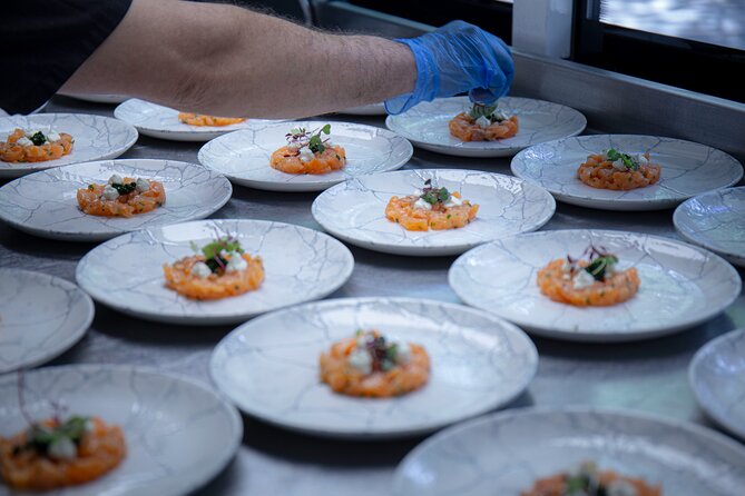 London Luxury Dinner Experience with Panoramic City Views - Service, atmosphere, and comfort