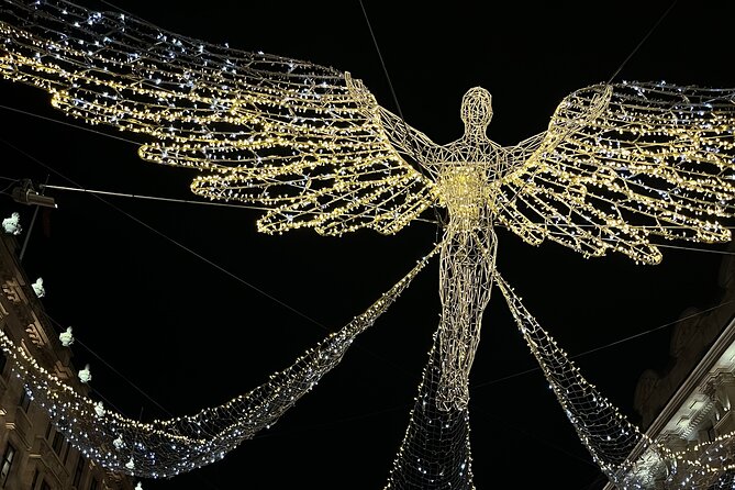 London Magical Christmas Walking Tour with Guide - Soho, theatres, and the risk of a loose route