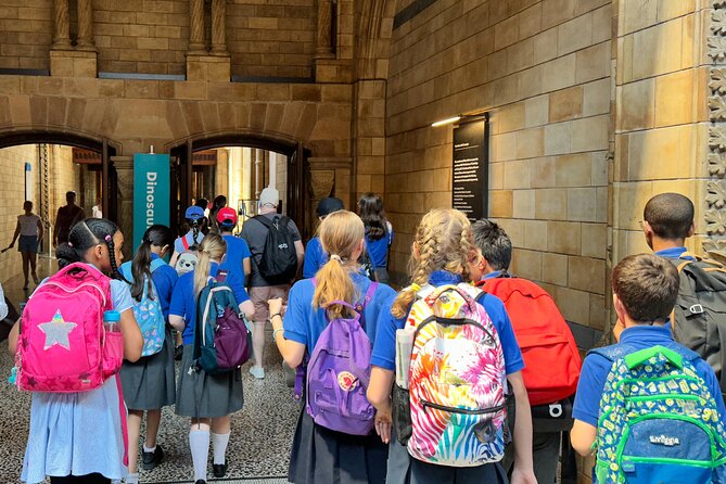 London Natural History Museum with Dinosaurs Gallery Private Tour for Kids - Who should book this Natural History Museum tour?