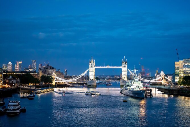 London Night Tour See the City Lights - Tower Bridge and London Bridge