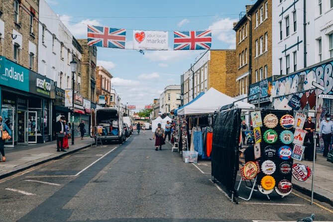 London: Notting Hill Self-Guided Walking Tour with an APP - Lansdowne Crescent and the walk’s final scenes