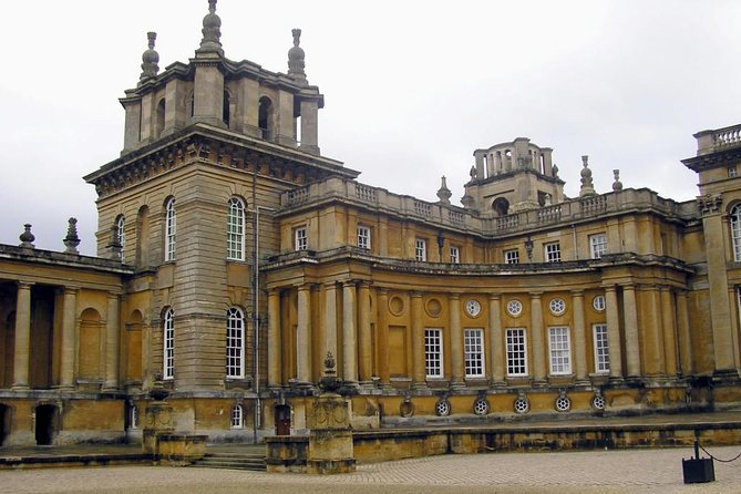 London Private Chauffeur Half-Day or Full-Day Vehicle Rental - A private car changes the shape of your London day