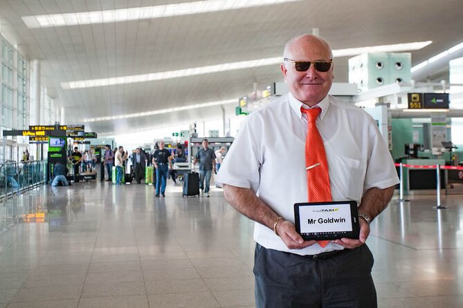 London Private Transfer from central London to Heathrow Airport - The ride to Heathrow and what the vehicle means