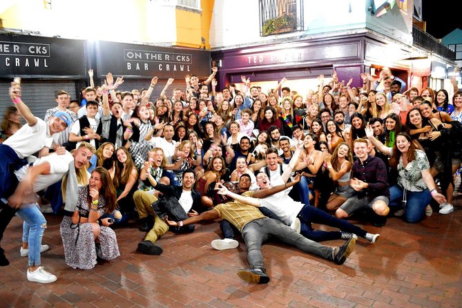 London Pub Crawl - Free shots and discounted drinks: read the offer carefully