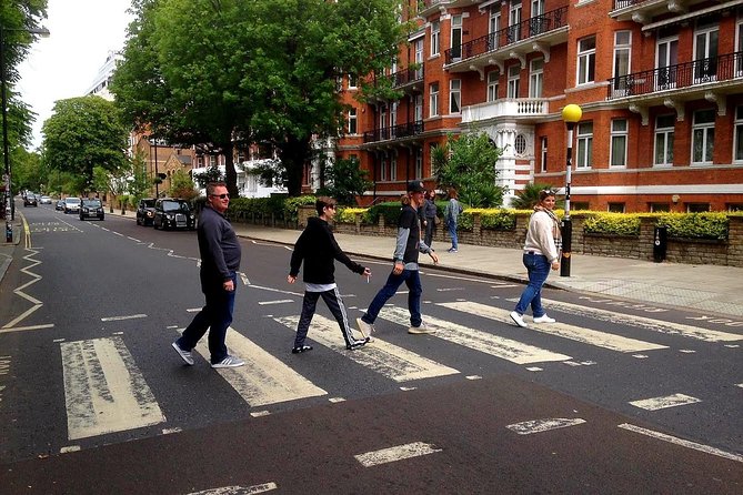 London Rock N Pop taxi Tour - A guide makes the difference