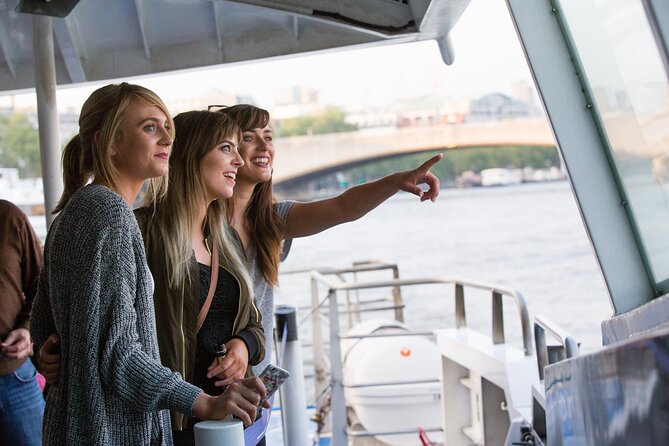 London Roundtrip Thames Cruise Uber Boat by Thames Clippers - Stops, transfers, and the hop-on benefit