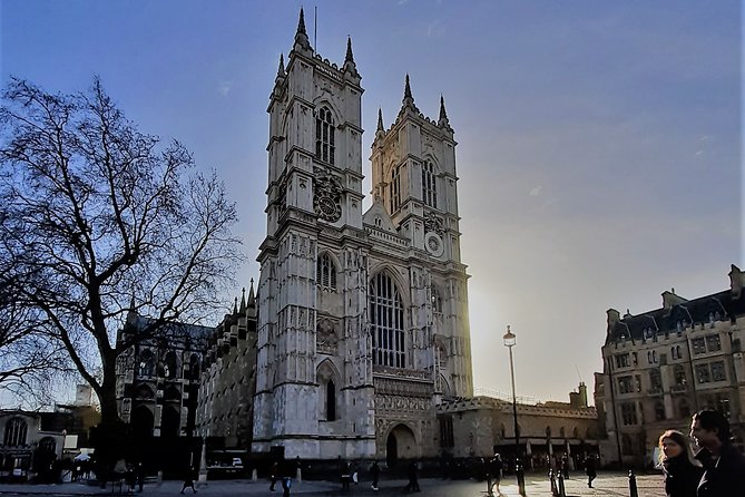 London Royal Highlights - Private Taxi Tour with Hotel Pickup - Westminster Abbey and 1,000 years of royal ceremony