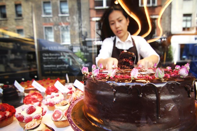 London’s Chinatown Food Experience - Street food with room to change your mind