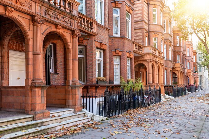 London Scavenger Hunt and Highlights Self-Guided Tour - A 58-minute walk that can fill two hours