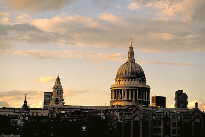 London Sights and Sounds on Christmas Day Afternoon Guided Tour - Is $93.76 a fair price?