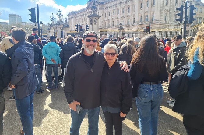 London Sightseeing Private Black Cab Tour with Hotel Pick Up - Trafalgar Square and Nelson’s Column