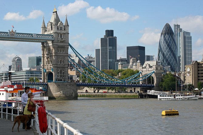London Sunset Bike Tour - Starting at Lambeth Towers and Riding East