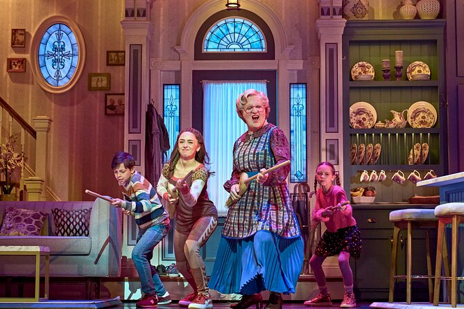 London Theatre: Mrs Doubtfire The Musical - A family story with more underneath