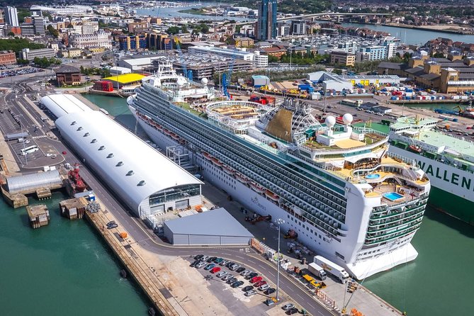 London to Southampton Cruise Terminals Private Minivan Transfer - What the two-hour road trip is like