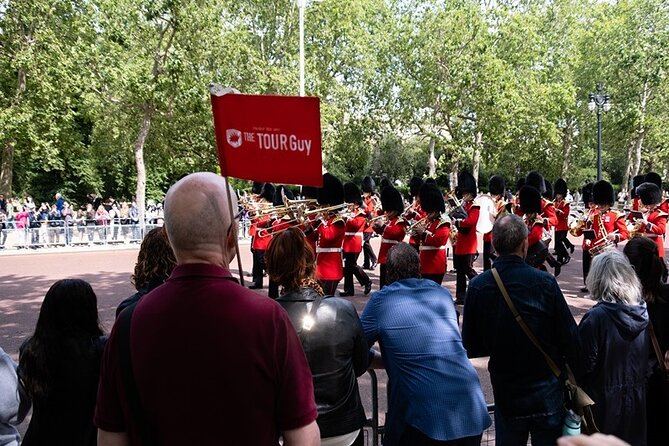 London Tour: Changing of the Guard, Westminster Abbey & Tower - The Thames from Embankment to Tower Bridge