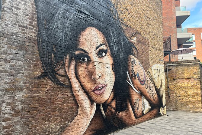 London Walking Tour: Camden Town Photography Walkabout - Camden Lock and Regent’s Canal slow the pace