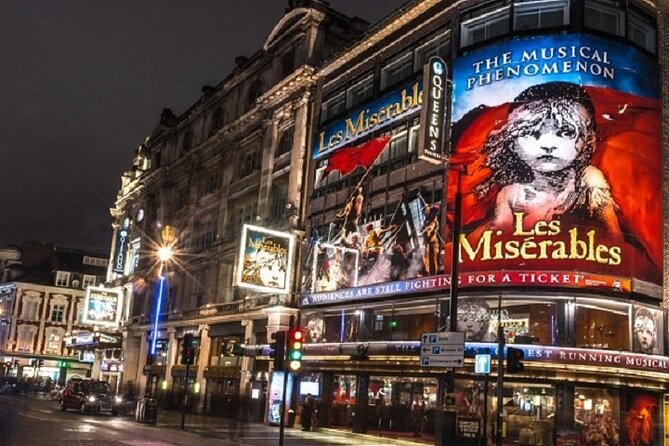 London West End Sunset Tour in Spanish - The West End’s theaters, restaurants, and pubs
