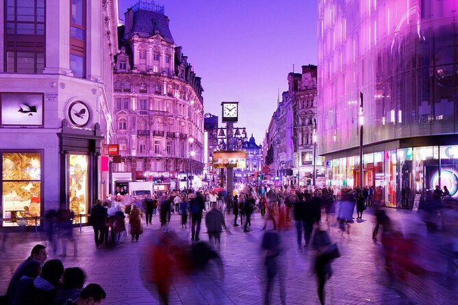 London West End Sunset Tour in Spanish - Chinatown and Piccadilly Circus after dark
