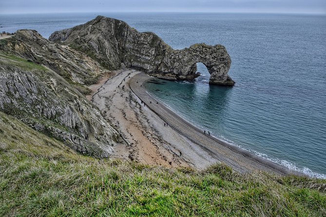 Lulworth Cove & Durdle Door Mini-Coach Tour from Bournemouth - Who should book this Bournemouth day trip?