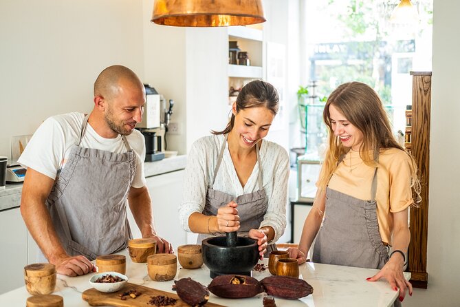 Make Your own Amazing Chocolate in Notting Hill - Tasting chocolate by origin and percentage