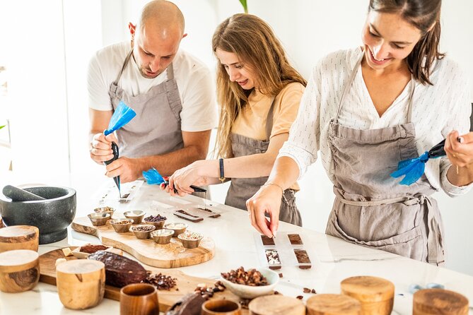 Make Your own Amazing Chocolate in Notting Hill - Melt Chocolates and the Notting Hill setting