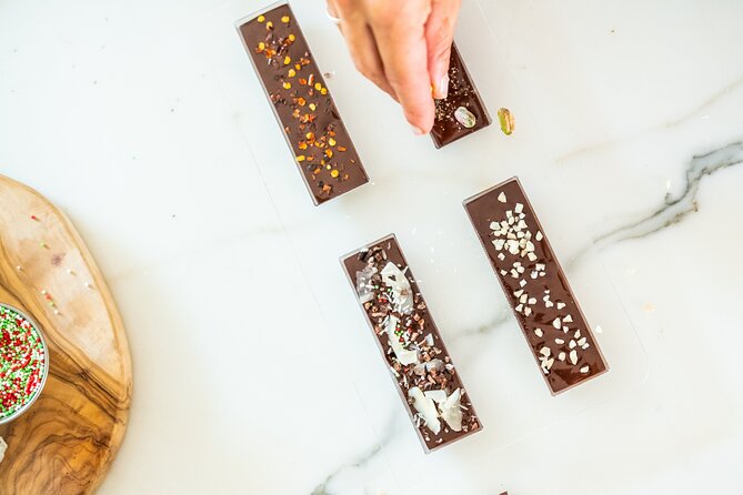 Make Your own Amazing Chocolate in Notting Hill - Why eight people makes a difference