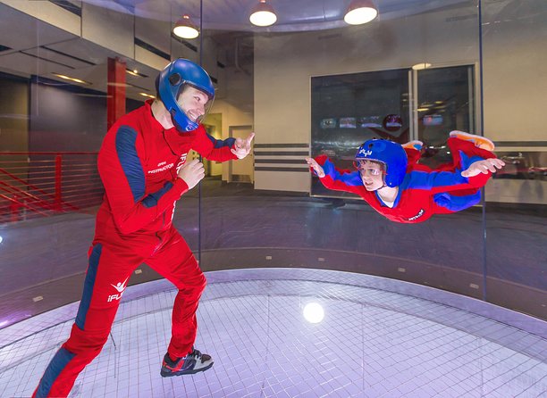 Manchester iFLY Indoor Skydiving Experience - 2 Flights & Certificate - Arriving at iFLY Manchester