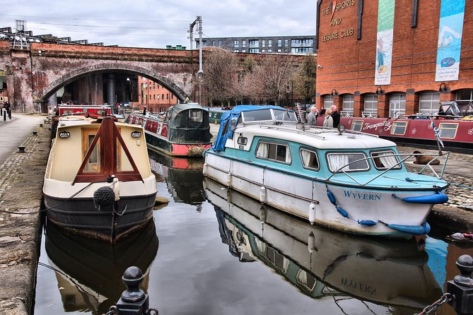 Manchester Private Tour with a Local - Highlights & Hidden Gems - Northern Quarter: street art, records, and Manchester’s alternative side