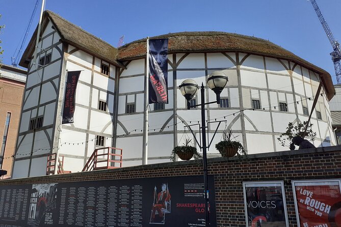 Medieval History Walking Tour from The Tower of London - Shakespeare’s Globe and the Thames