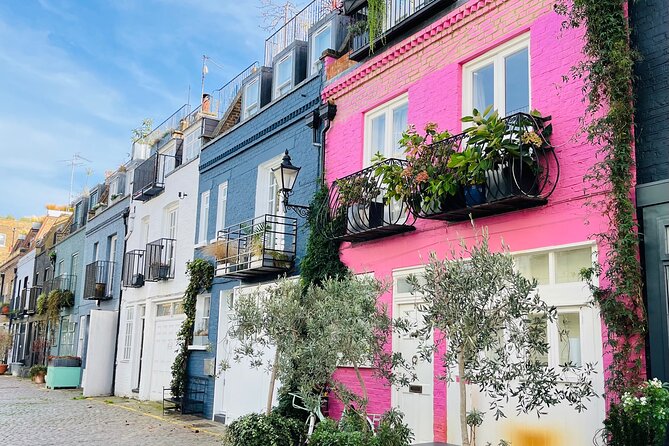 Notting Hill Walk Celebrities and Film Locations - Colorful Victorian houses and the residential streets