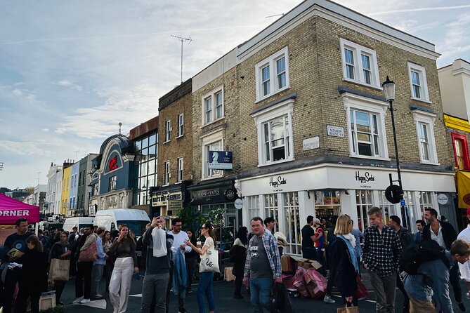 Notting Hill Walk Celebrities and Film Locations - Local art, culture, and the value of a guide
