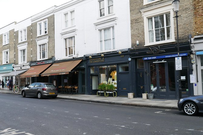 Notting Hill Walking Tour for Small Groups - The guide makes or breaks the walk
