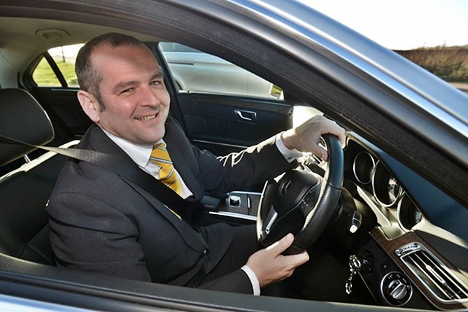 Nottinghamshire to London Heathrow Airport (LHR) Luxury Transfers - Why flight timing matters
