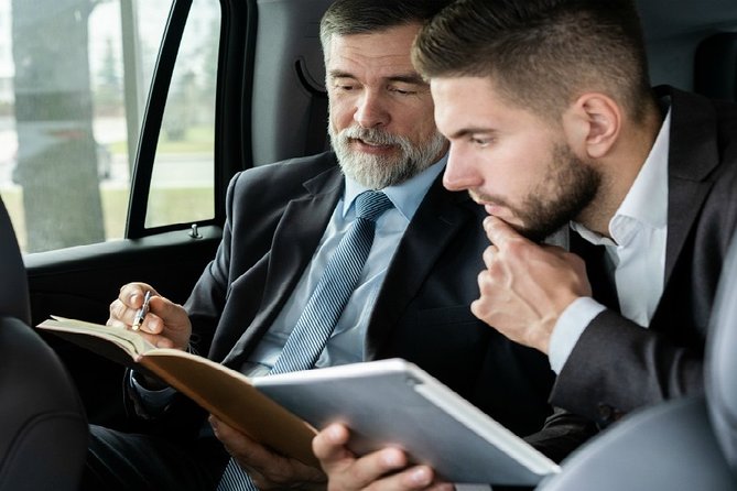 Nottinghamshire to London Heathrow Airport (LHR) Luxury Transfers - The price and what you receive for it