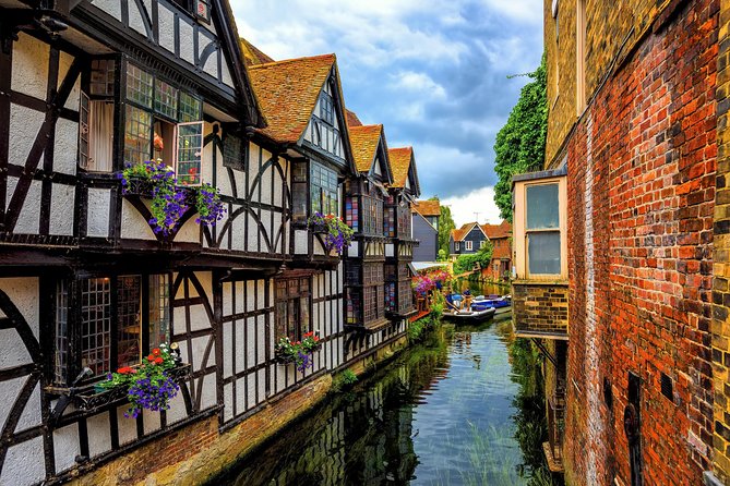 Official Canterbury Guided Walking Tour - 11.00 Tour - England’s largest medieval gateway