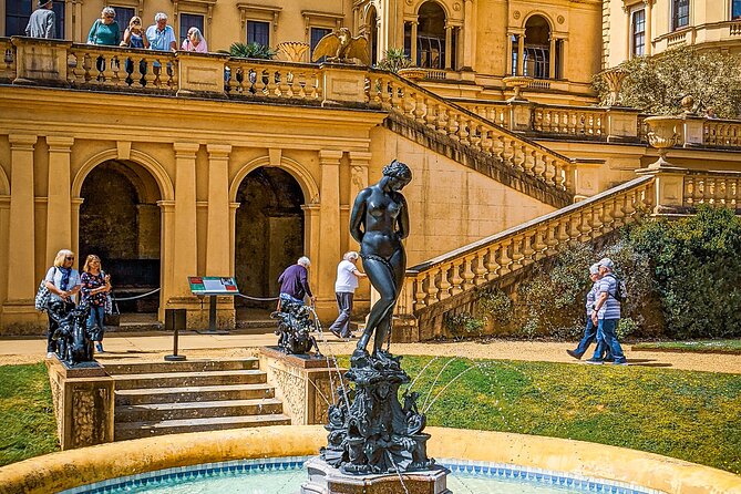 Osborne House-A driver guided tour of Victoria's Island Paradise - Walking through the gardens to the private beach