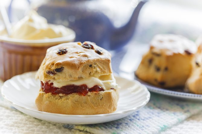 Overnight Lake District with Cream Tea and Cruise from London - Is $770.63 a fair price?