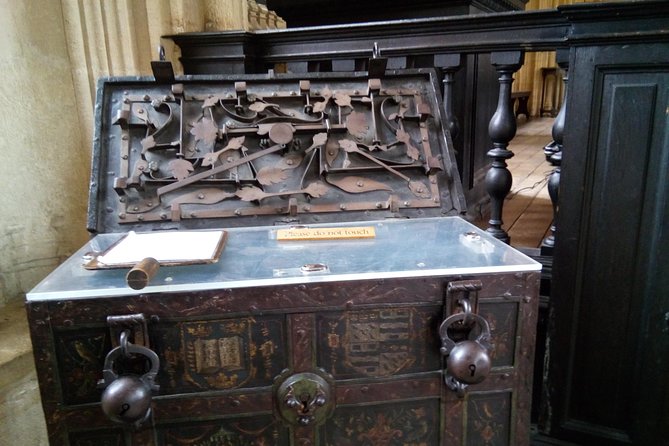 Oxford Harry Potter Insights entry to Divinity School PUBLIC Tour - Exeter, Jesus, Lincoln, and All Souls colleges