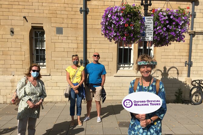 Oxford Official University & City Tour - Radcliffe Camera and the heart of the route