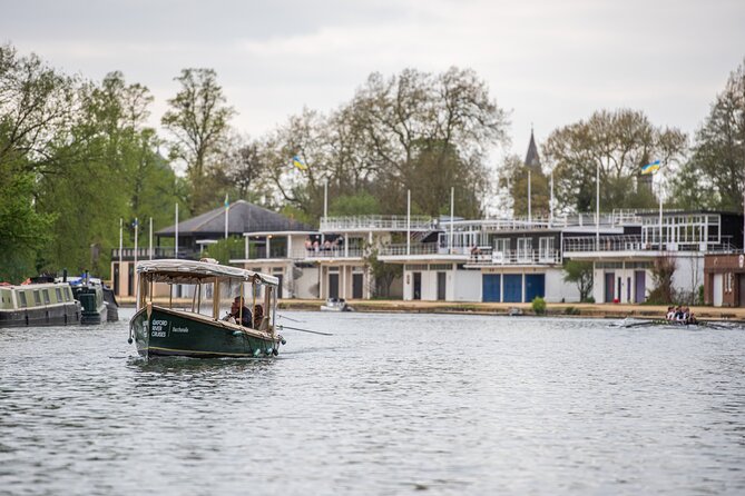 Oxford Sightseeing River Cruise Along The University Regatta Course - Christ Church Meadows and college from the water