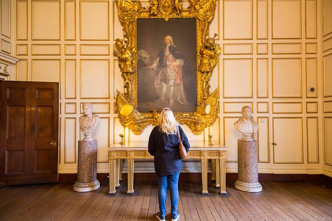 Oxford, Stratford-upon-Avon, Cotswolds & Warwick Castle Day Trip - The guide matters more than the brochure