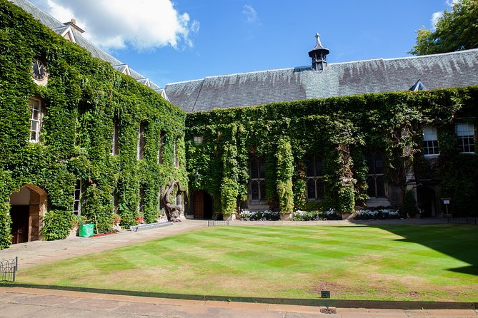 Oxford University Walking Tour With University Alumni Guide - The Divinity School and the Harry Potter connection