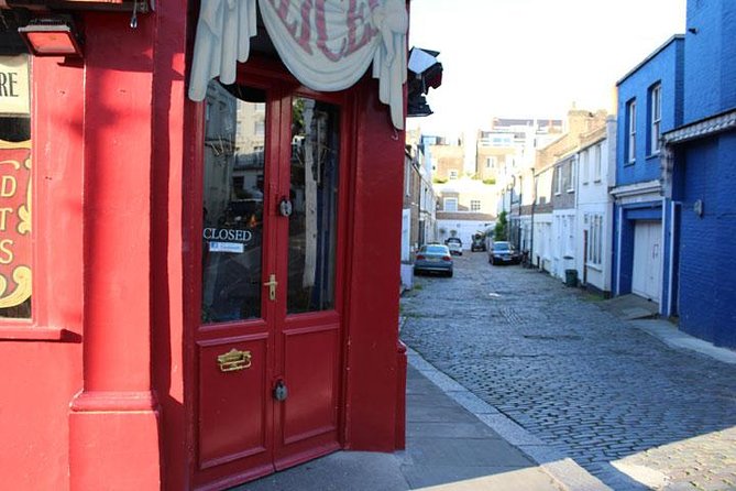 Paddington Bear Walking Tour - Weather, clothing, and daily comfort