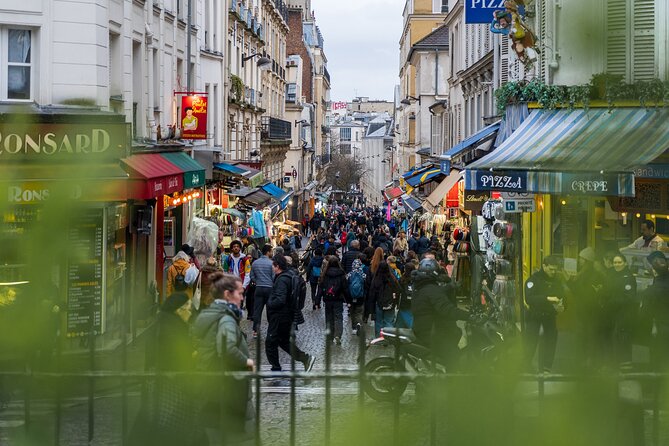 Paris Explorer Rail Tour from London with Paris Sightseeing Bus - The Louvre and the Right Bank