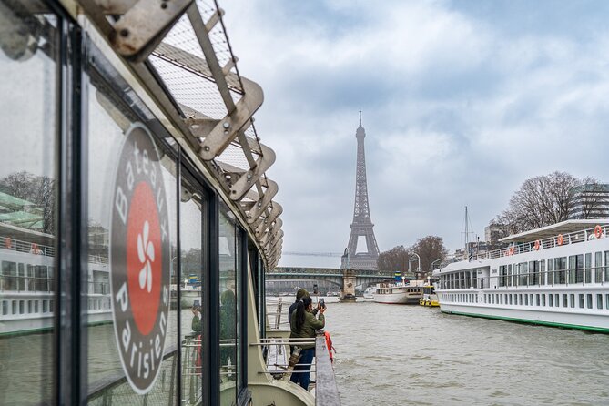 Paris Explorer Rail Tour from London with Paris Sightseeing Bus - Notre-Dame and Île de la Cité